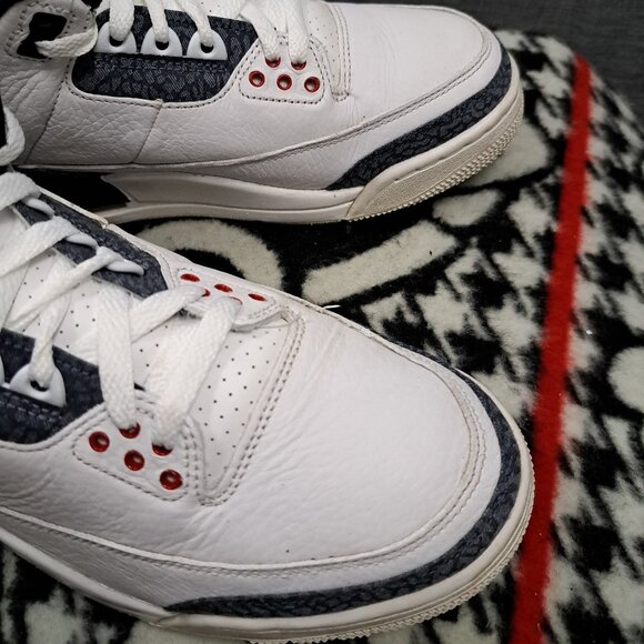 Size 8 Nike Air Jordan 3 Retro Men Denim SE Fire Red 2020 - Picture 8 of 12